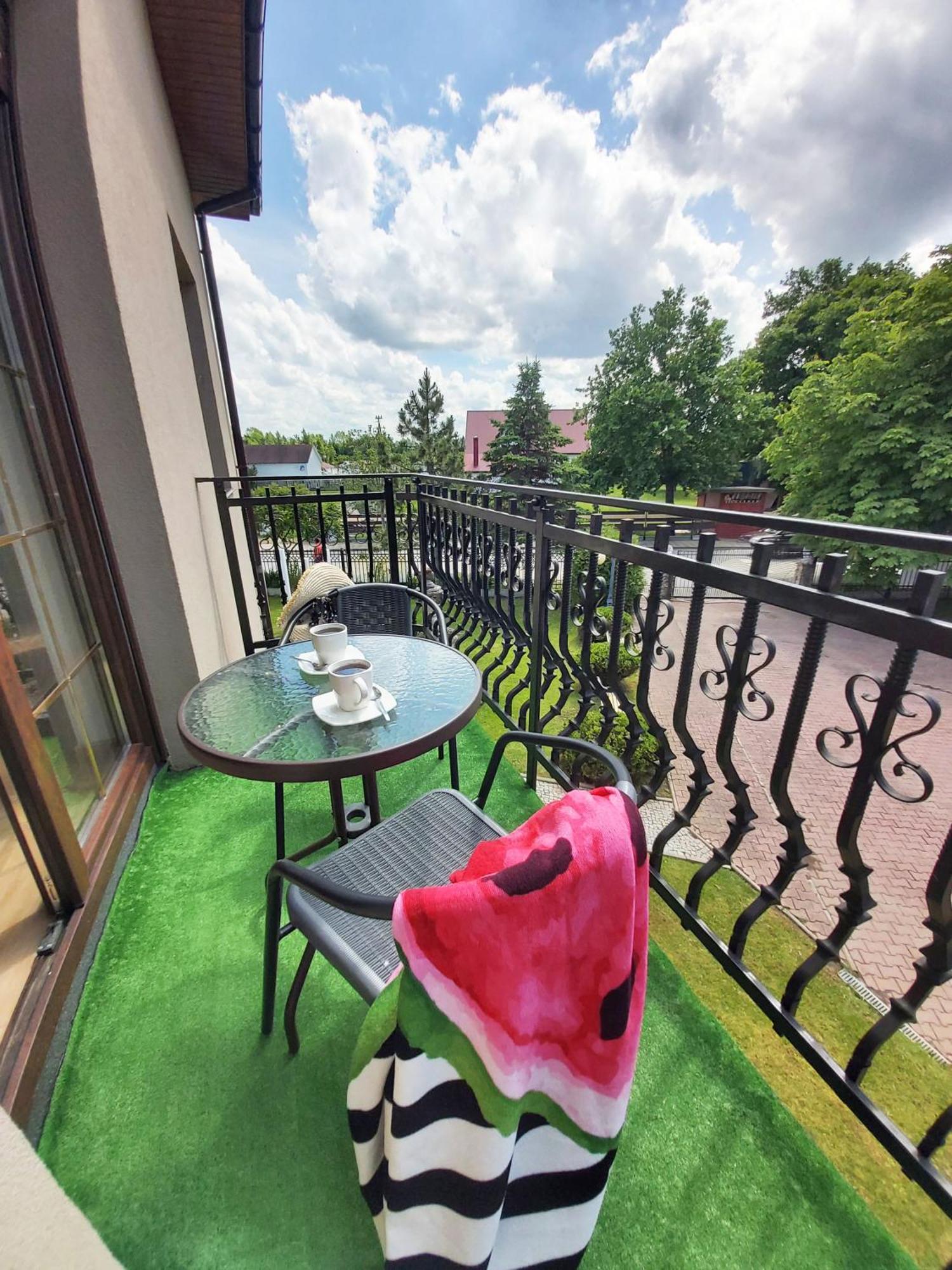 Osrodek Wypoczynkowy Raf-Mil Aparthotel วีแช ภายนอก รูปภาพ