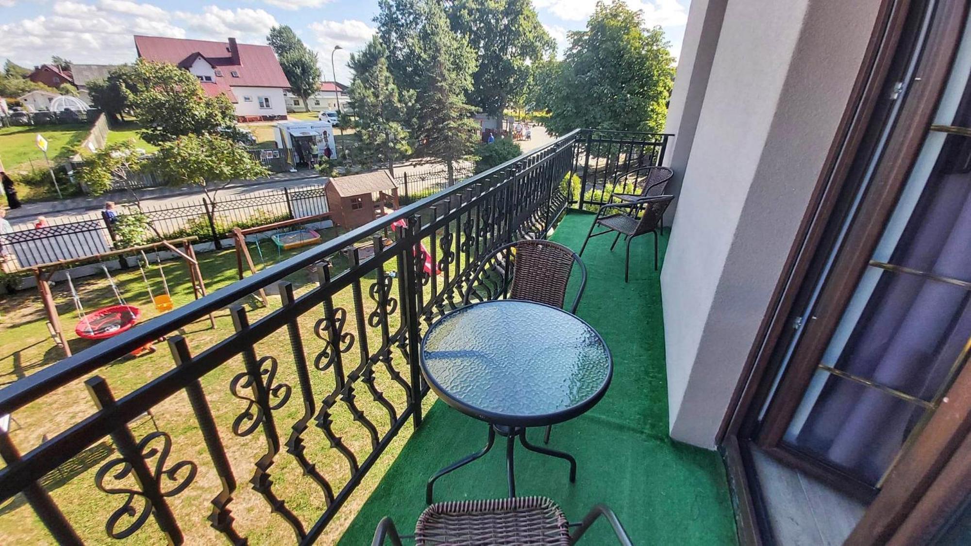 Osrodek Wypoczynkowy Raf-Mil Aparthotel วีแช ภายนอก รูปภาพ